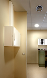Insulating trunking for or cable distribution in hospitals