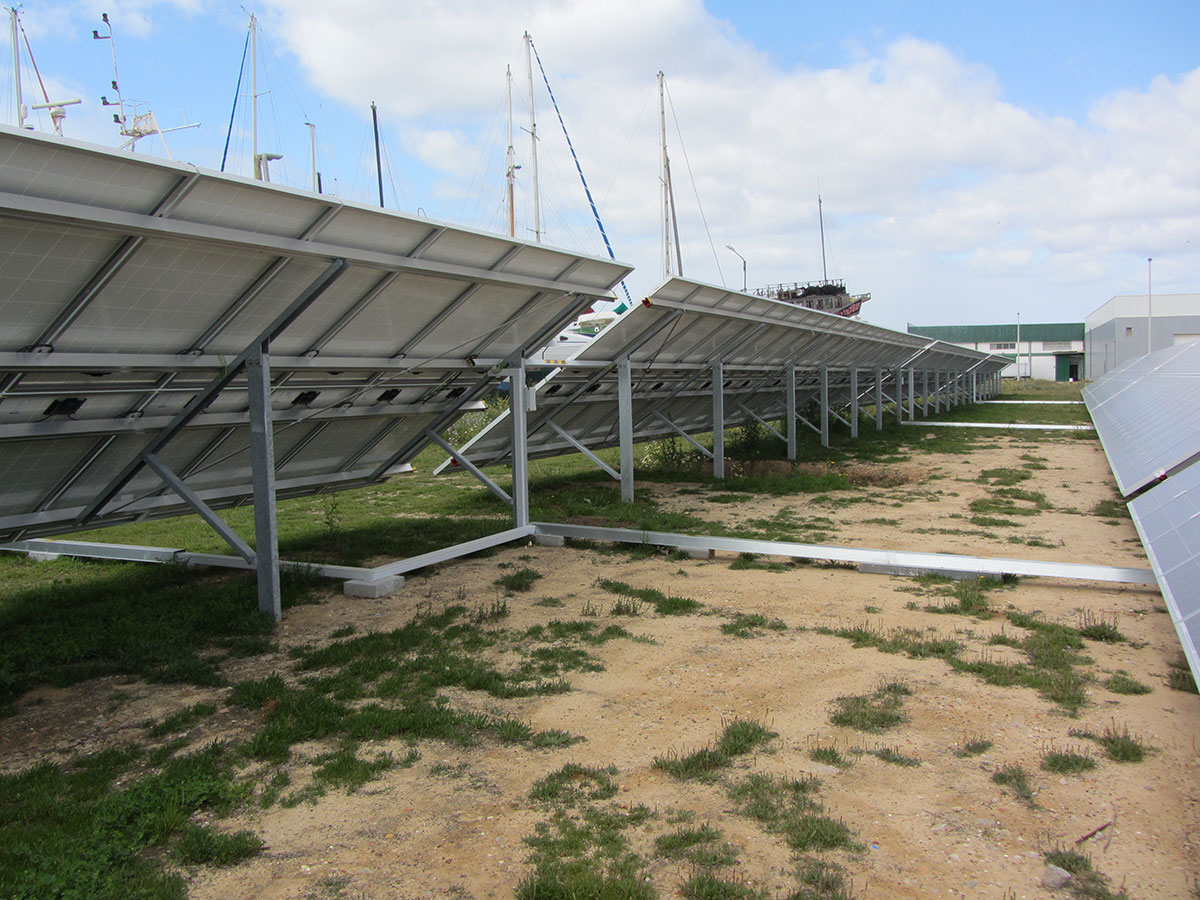 Installations in solar plants