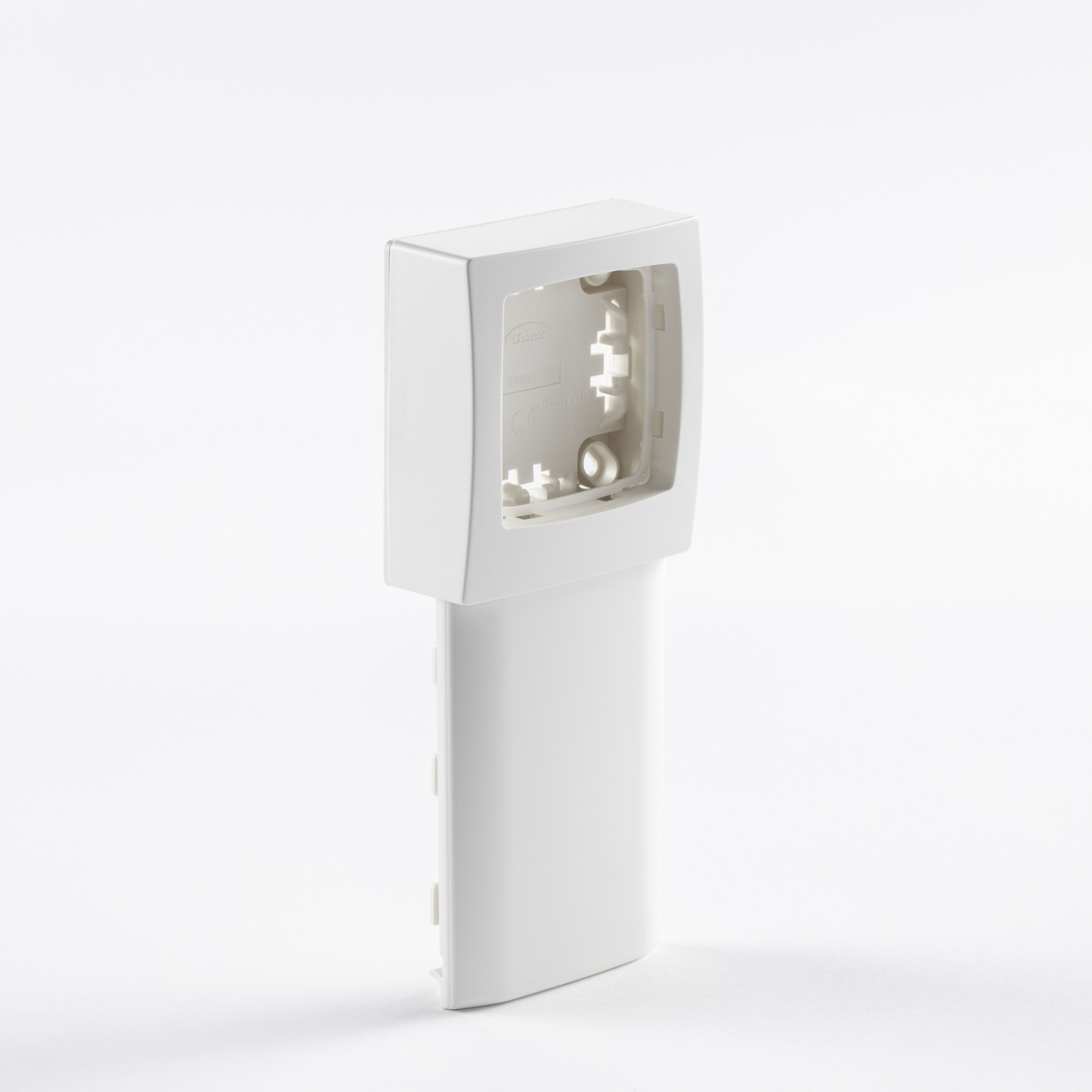 Adapters for Oteo type switches and sockets