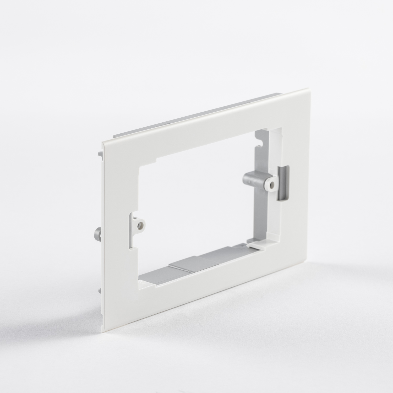 Supporti porta frutti tipo universale Americano